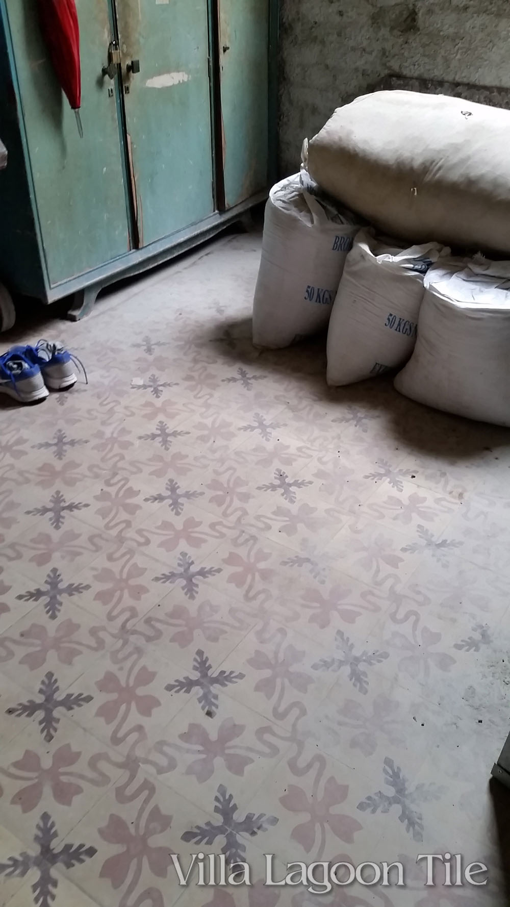 A storeroom  in an old mansion in Havana that has been divided up into tiny, dark apartments. This is our DANZA pattern which we think is such a lovely design.